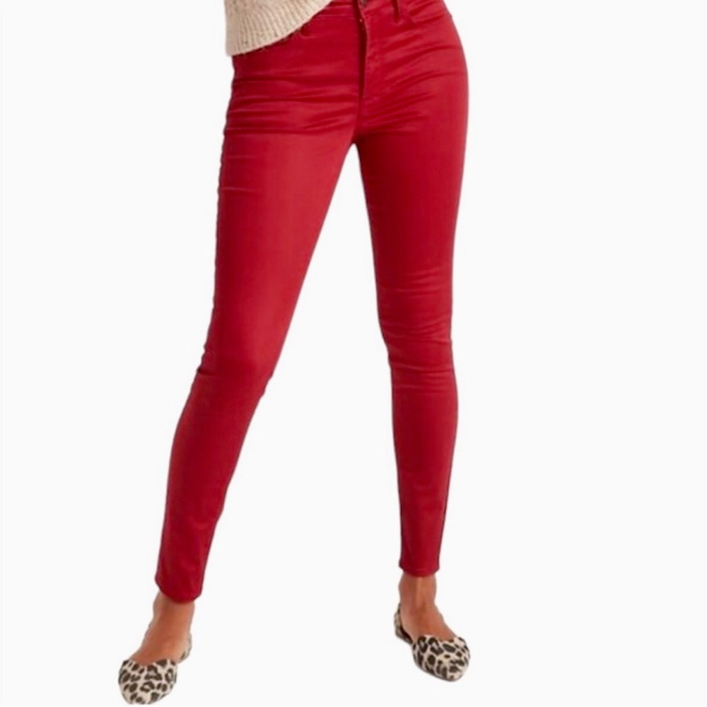 Old Navy Rockstar Super Skinny High Rise Red Pants.